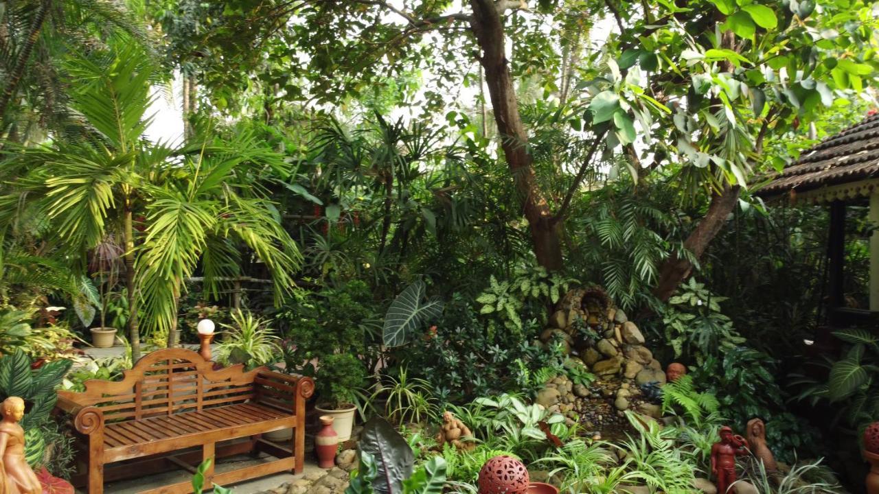 Palm Grove Cottages - Leisure Resort ベナウリム エクステリア 写真